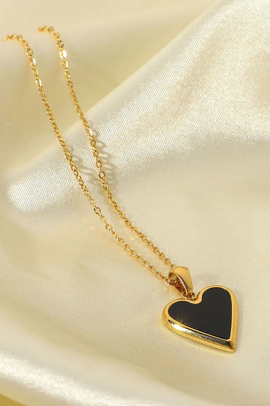 Bordered Heart Chain Necklace  