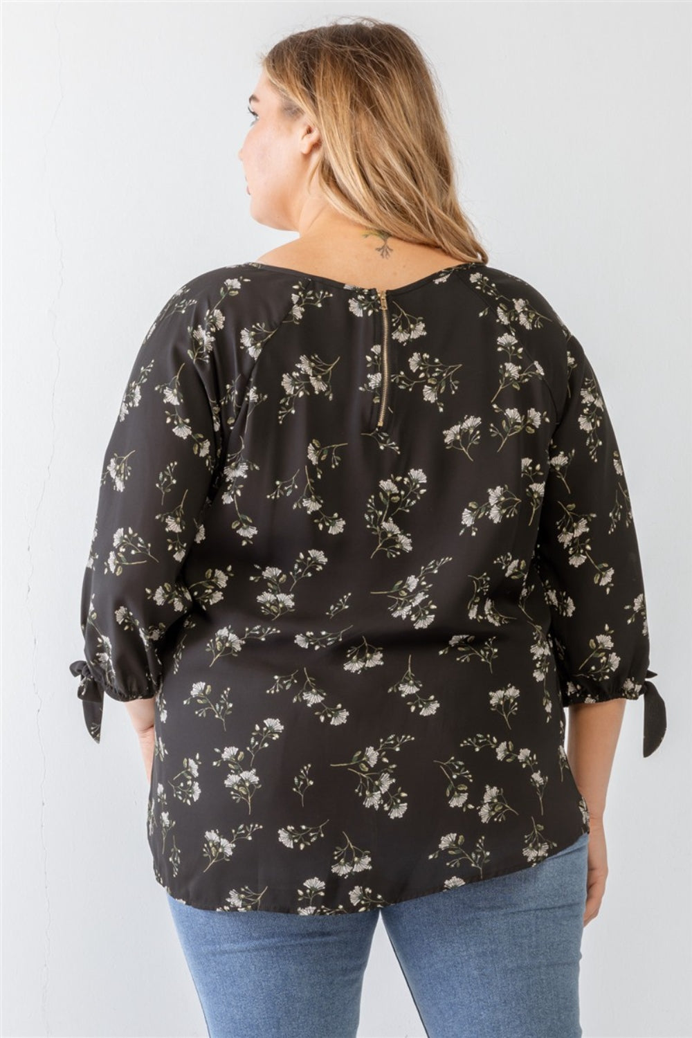 Zenobia Plus Size Floral Round Neck Blouse  